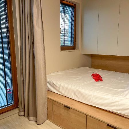 Comfortable 1-Room Apartment Close To The Center Varsovie Extérieur photo