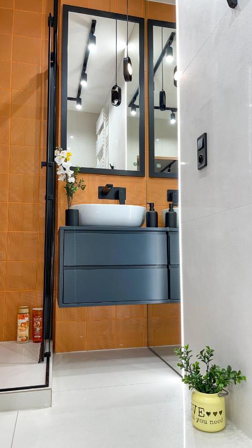Comfortable 1-Room Apartment Close To The Center Varsovie Extérieur photo